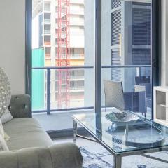 Cozy Modern 2BR with King Beds Downtown