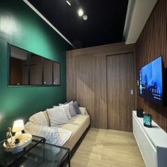 Cozy Urban Staycation Condo Unit