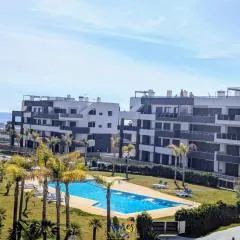 Deluxe Apartment with Sea views PF8