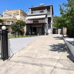 Fotis Resort