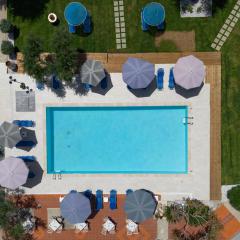 Creteco Hotel & Suites