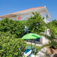 Apartments by the sea Okrug Donji, Ciovo - 11144