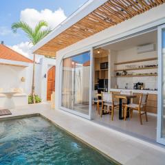 NEW! Villa Teratai - 1BR Villa in Kerobokan