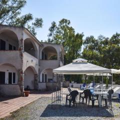 2 Bedroom Lovely Apartment In Parghelia