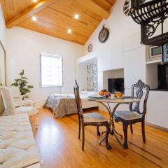 Cozy Stay w/ AC and View