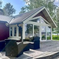 2 Bedroom Cozy Home In Sandöverken