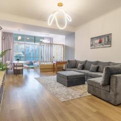 Luxury 3 BHK in Dubai Marina By dPie DEC 1306