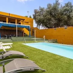 Gorgeous Home In Castillo De Las Guarda