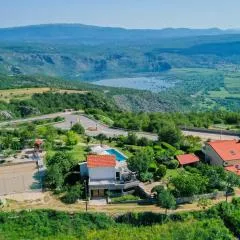 Villa Piplica-Makarska by Villas Guide