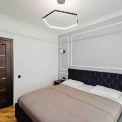 2BD Apartment Near Circ