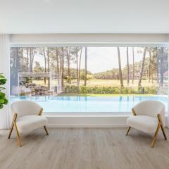 Aroeira Modern Grand Villa With Pool by Homing