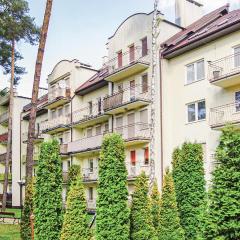 Awesome Apartment In Miedzyzdroje