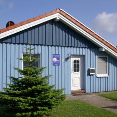 6 Personen Familienferienhaus mit Sauna, Whirlpool zwei Toiletten und Kaminofen in Otterndorf