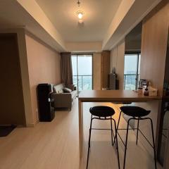 Gold Coast Apartement By Senyaman Living