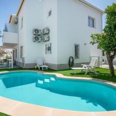 Vivenda Neves in Albufeira by LovelyStay
