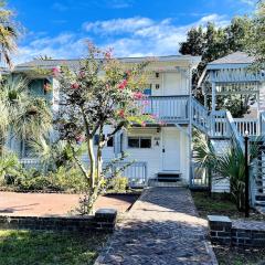 Beautiful duplex near the beach