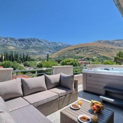 Relax penthouse private jacuzzi Split area