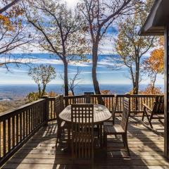 Canoe Believe It - Enjoy mountain views cook out on the Weber grill relax