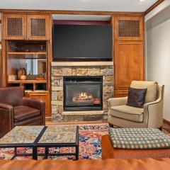 The Ritz-Carlton Club, 3 Bedroom Residence 8309, Ski-in & Ski-out Resort in Aspen Highlands