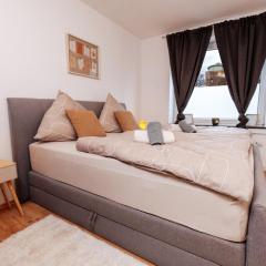 classic & cream - Netflix - WIFI - City - 4 Person