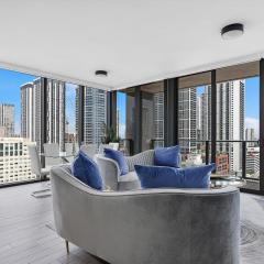 X-Lounge VI - Luxury High-Rise Rooftop Pool and Stunning City Views