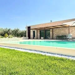 Amazing Home In Chiaramonte Gulfi