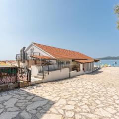 Lovely Apartment In Biograd Na Moru
