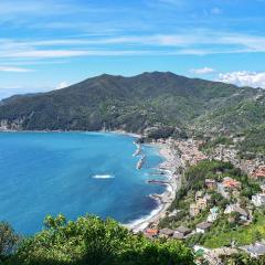 Lovely Apartment In Moneglia With Wifi