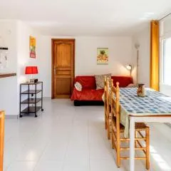 Grifeu 12 - Estudio con vistas de montaña y costa