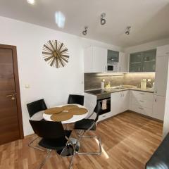 Amel -new luxury apartment close to the beach