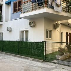 Apartment Oasis with garage, Shkembi i Kavajes, 200 m from the beach