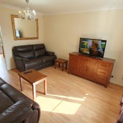 Beautiful 3 bedroom House Manchester