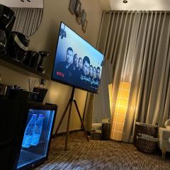 استديو فندقي بتصميم انيق ودخول ذكي