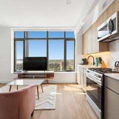 Modern Studio Oasis with High End Amenities