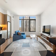 Elegant Studio Haven, Upscale Comfort