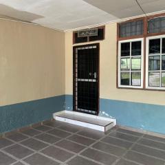 Homestay Noraz Wakaf Tengah