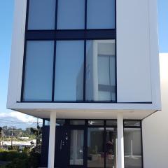 Mountain View Townhouse, New Plymouth