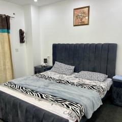Luxury Single Bedroom Apartment in Citi Housing & Single Room in Jhelum Cantt