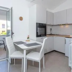 Apartment 3F