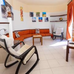 Apartment in Bahía Feliz by Playa del Águila