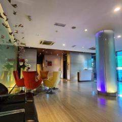 D North Star Hotel & Spa