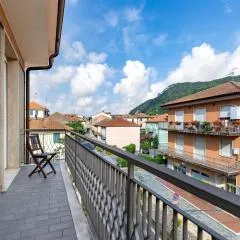 Hostdomus - Altrove Apartment