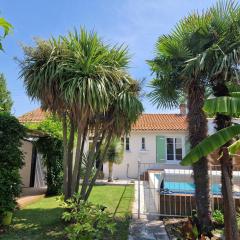 Maison rénovée avec piscine, jardin clos et terrasse, à 5 min de la plage et des commerces - FR-1-706-5