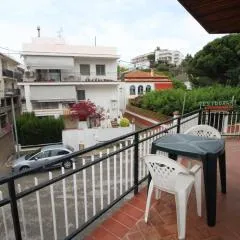 Apartamento céntrico, luminoso a 100m de la playa con balcón y wifi (01/06-30/09) - ES-228-3