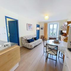 Appartement T2 avec ascenseur, hypercentre, à 50m de la plage, WIFI, TV connectée, linge en option - FR-1-361-4