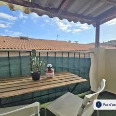 GregBnb - Studio RoofTop 27m2 - Terrasse 14m2 - Climatisé - 5e etage sans ascenseur