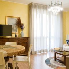 Spacious apartment at Como lake