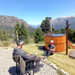 Encantadora cabaña vista al lago