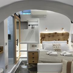 Mikri Kamara Suite