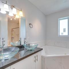 Close to Las Olas Beach and Airport Home with Yard!